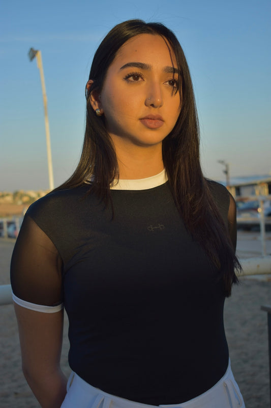 Show T-Shirt - Sheer Sleeves